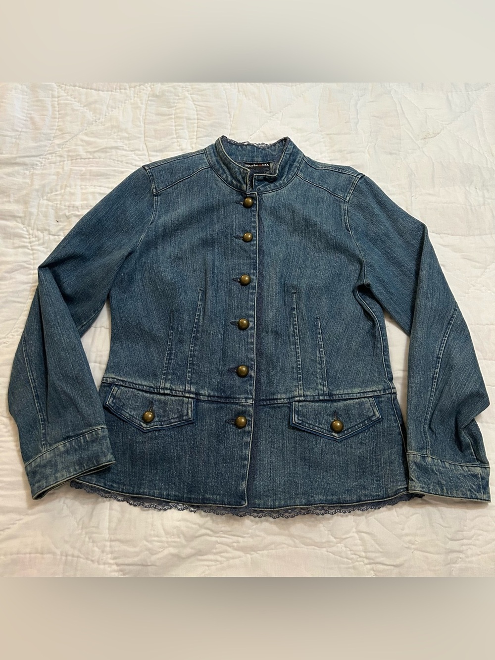 Y2K style Denim Jacket peplum Womens M Blue Lace Trim Structured Stretch boho